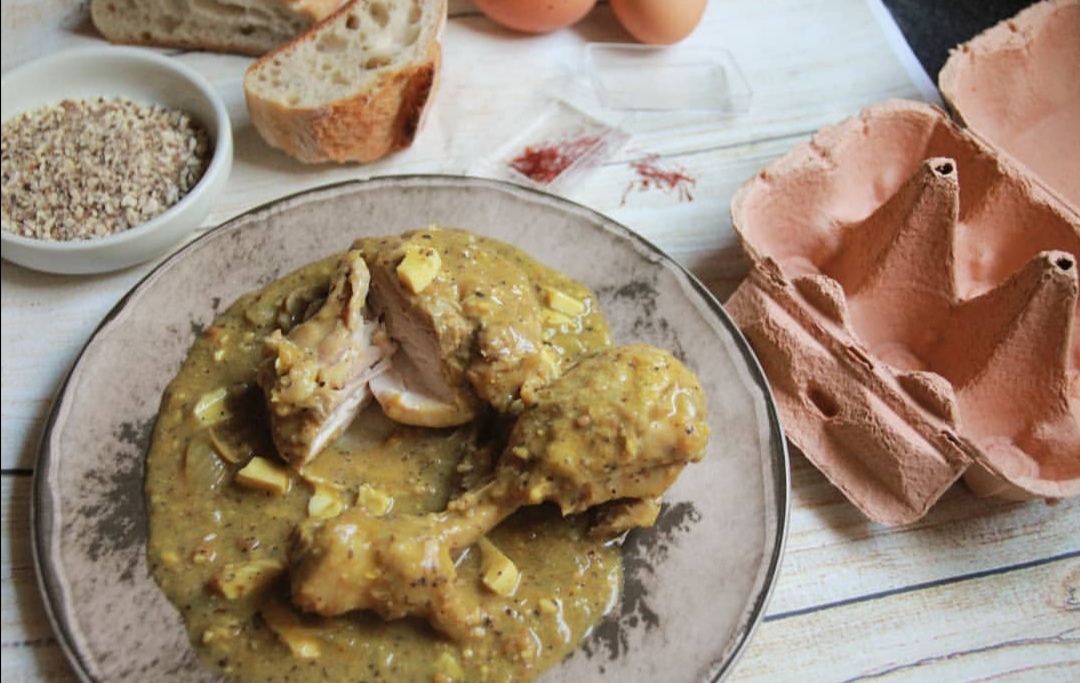 動画 スペイン料理レシピ 鶏肉とアーモンドの煮込みペピトリア スペインの端っこ